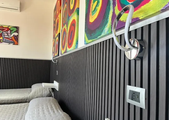 Soverato Sweet 13 住宿加早餐酒店 索威拉托玛里纳